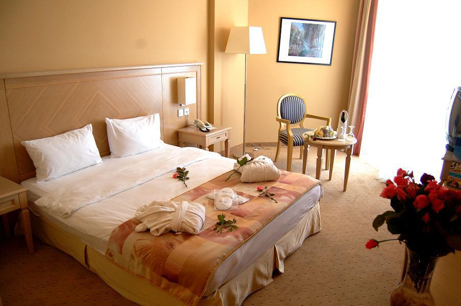 Salamis Bay Conti Hotel Agios Sergios Rom bilde